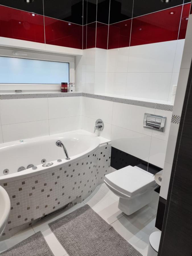 La Perla Appartement Krynica Morska Buitenkant foto